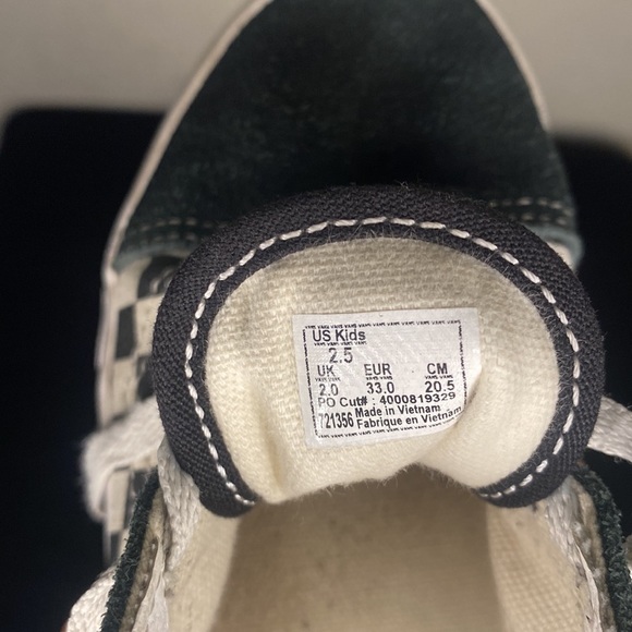 Kids, black and white checkered vans - Picture 5 of 5